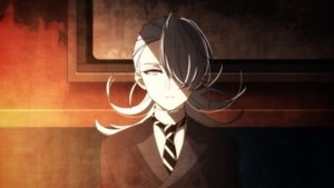 The Pretty Boy Traveling with the Brocade Portrait (2)